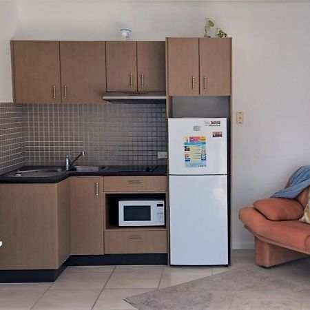 Whitsunday Waterfront Apartments Ерлі-Біч Екстер'єр фото